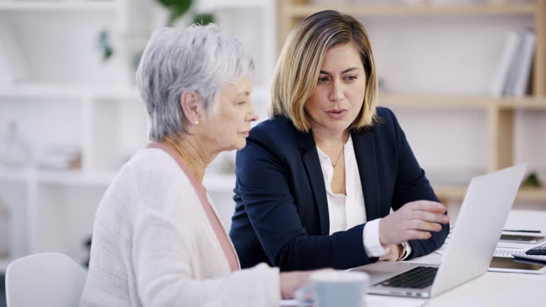 Services-02 gettyimages-1144982480-640x640