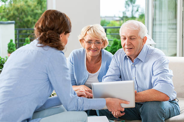 The Art of Drawing Readers In: Your attractive post title goes here gettyimages-462579193-612x612